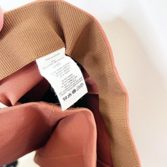 THEORY Skinny Pleat Front Leggings  - Picture 7 of 8